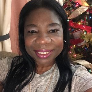 Meet your Posher, Carolle